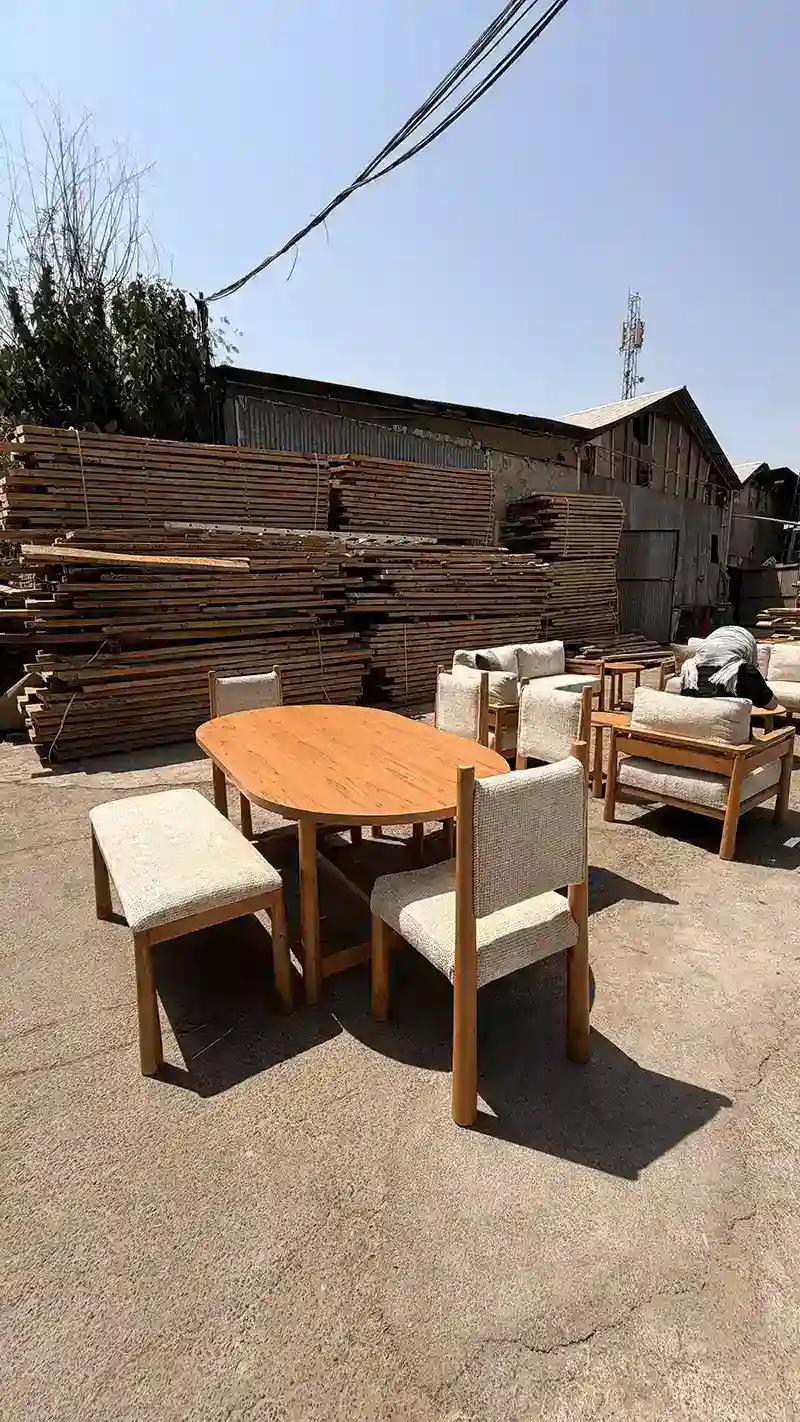 aykan 5-w میز ناهارخوری آیکان با نیمکت دونفره پارچهای